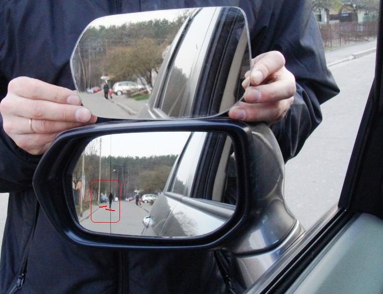Сколько зеркал в машине. Отражение в зеркале машины. Сколько зеркал в машине. Сколько зеркал в машине. Сколько зеркал в машине.